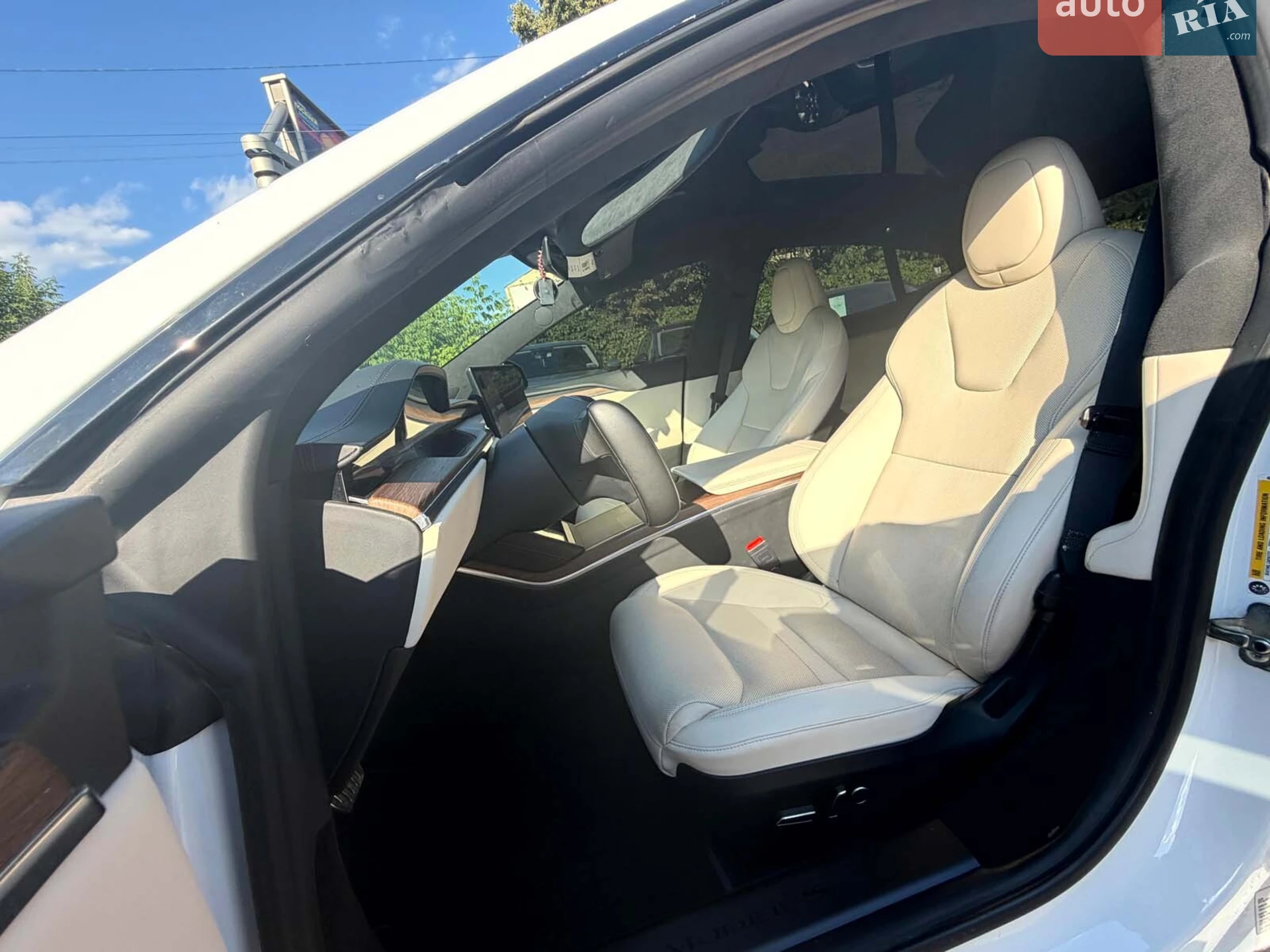 2022 Tesla Model S - мініатюра 27