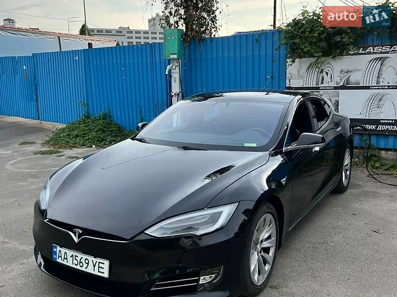 Tesla Model S
