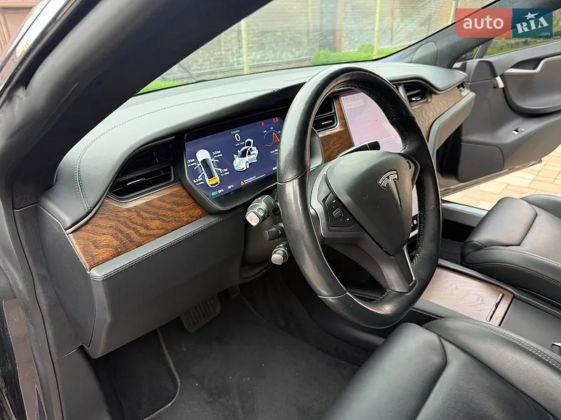 Tesla Model S 2018 VIN 5YJSA1E20JF297702 фото оголошення 45 з 115