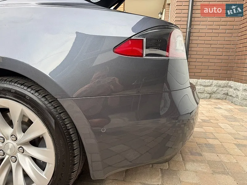 Tesla Model S 2018 VIN 5YJSA1E20JF297702 фото оголошення 75 з 115