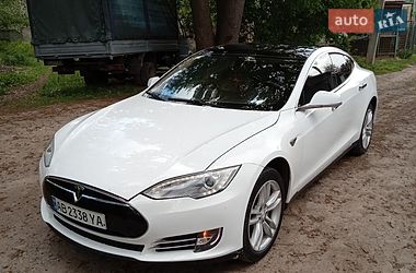 Лифтбек Tesla Model S 2013 в Харькове