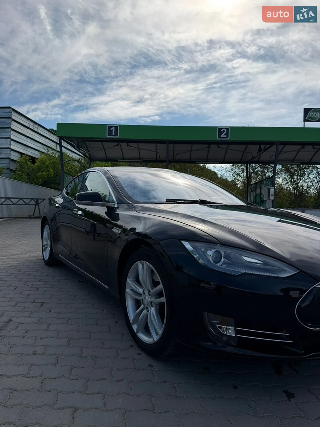 2015 Tesla Model S - мініатюра 6