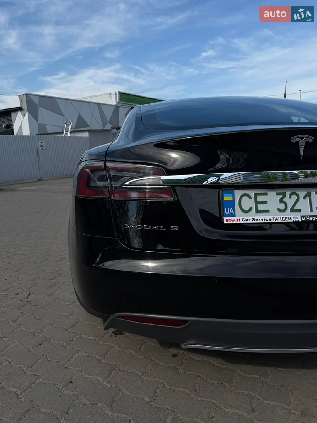 2015 Tesla Model S - мініатюра 8