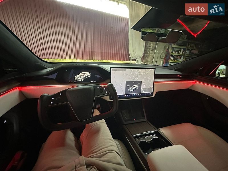 Лифтбек Tesla Model S 2023 в Тячеве