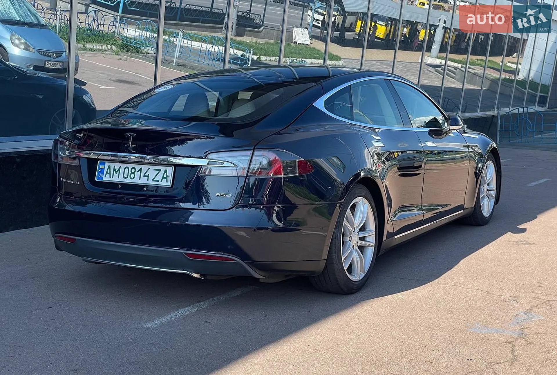 2015 Tesla Model S - мініатюра 6