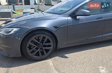 Лифтбек Tesla Model S 2021 в Киеве