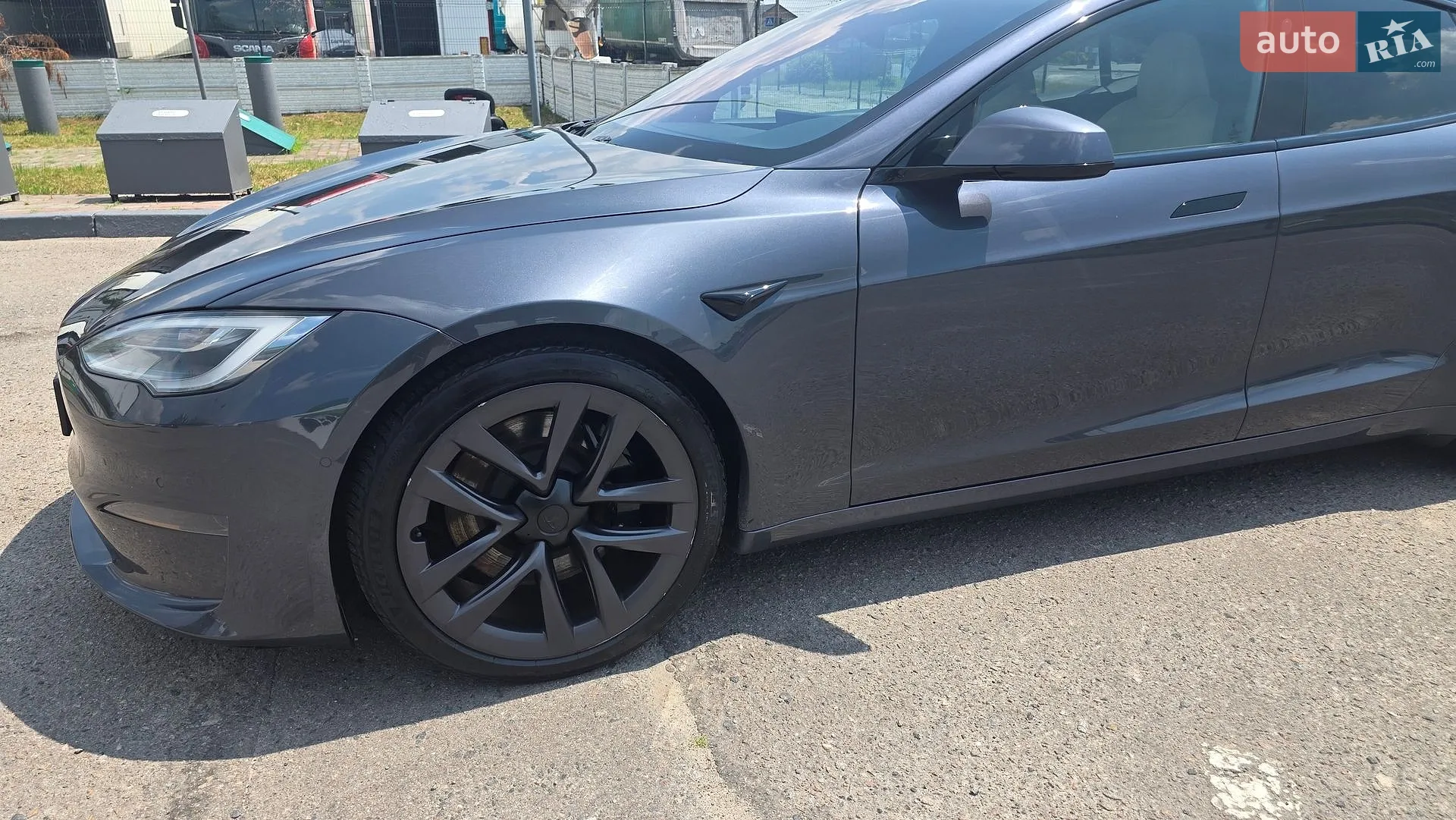 2021 Tesla Model S - мініатюра 19