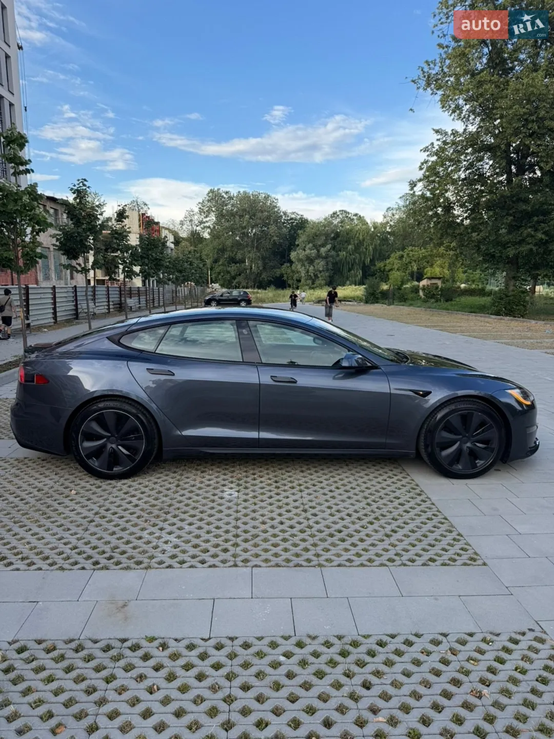 2021 Tesla Model S - мініатюра 6