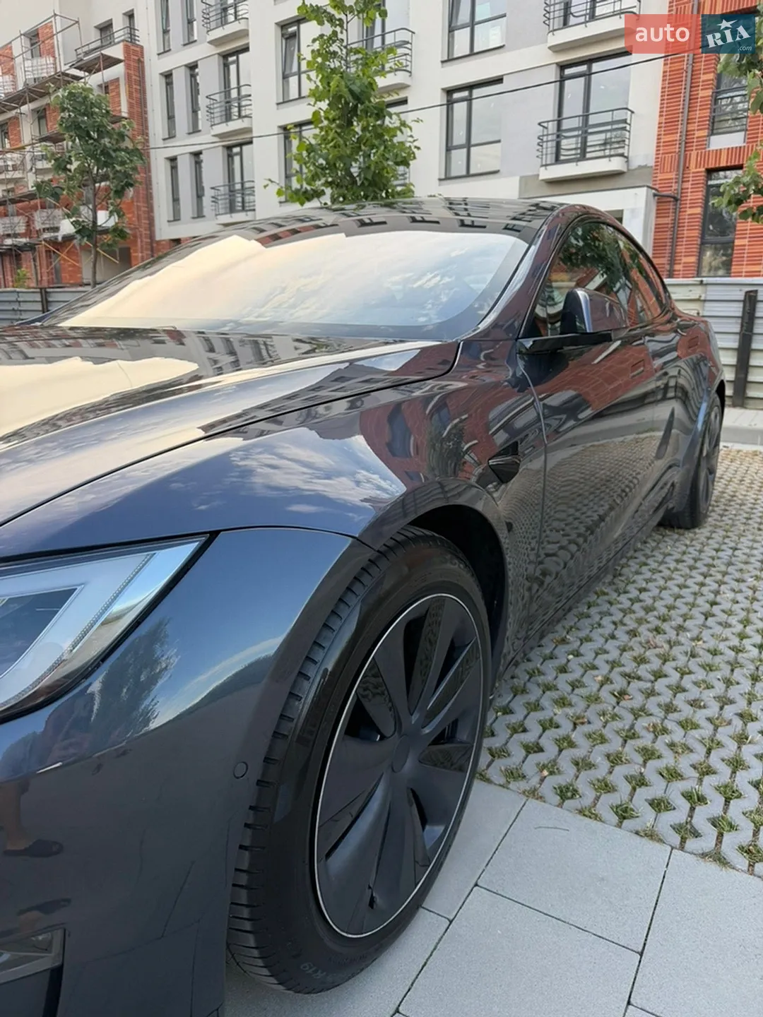 2021 Tesla Model S - мініатюра 13