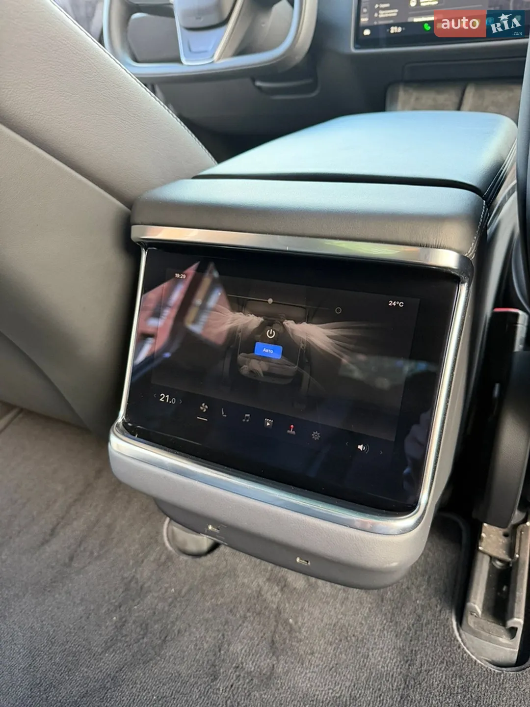 2021 Tesla Model S - мініатюра 26