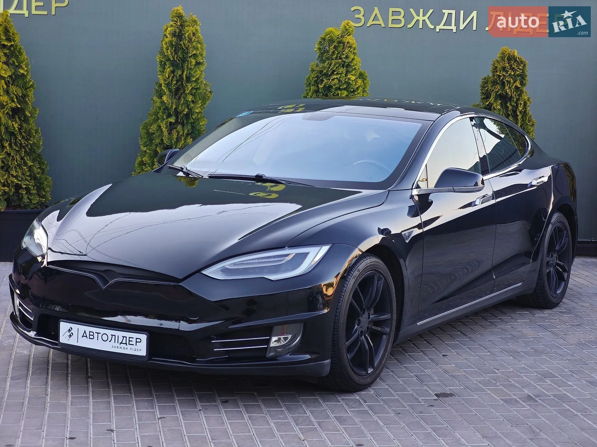 2013 Tesla Model S - мініатюра 8