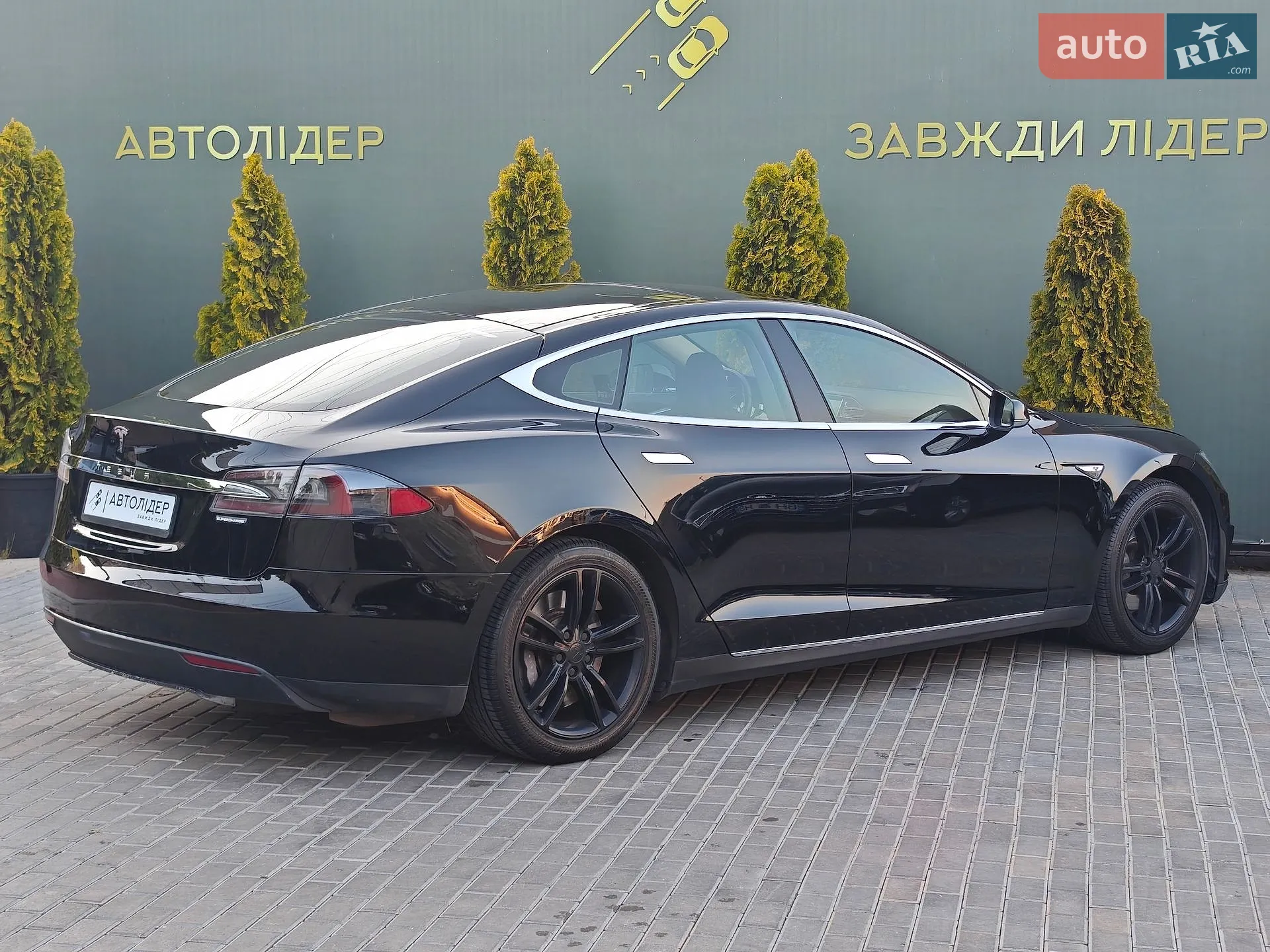 2013 Tesla Model S - мініатюра 25