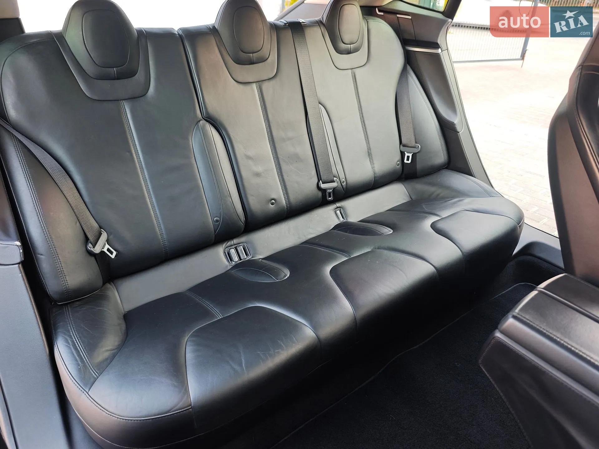 2013 Tesla Model S - мініатюра 39