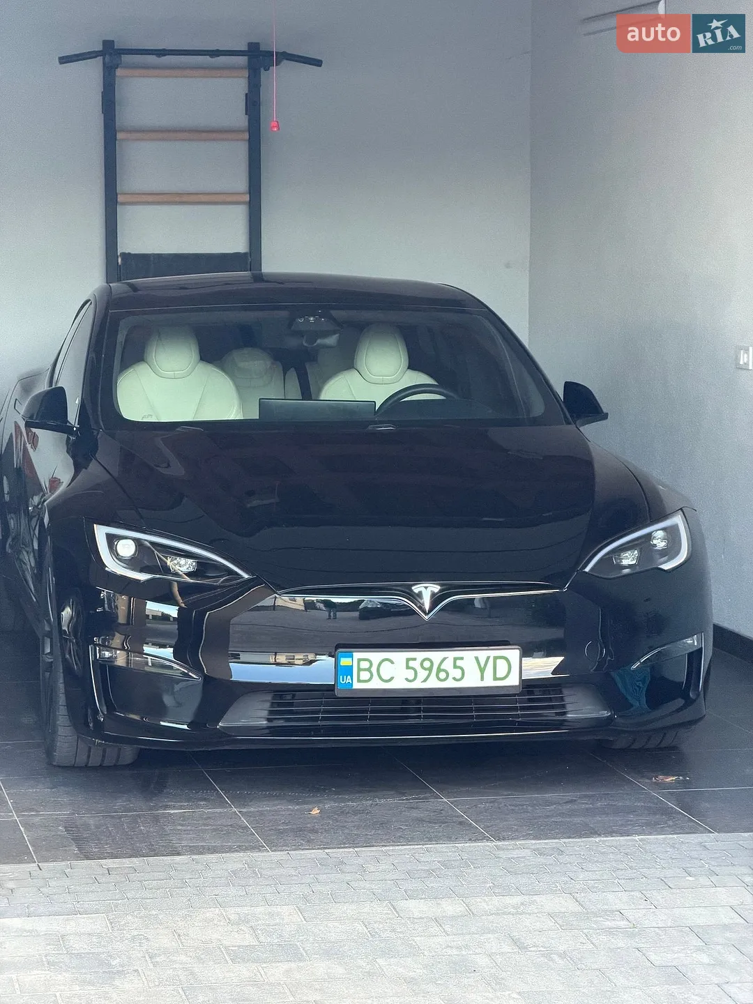 2023 Tesla Model S - фото 1