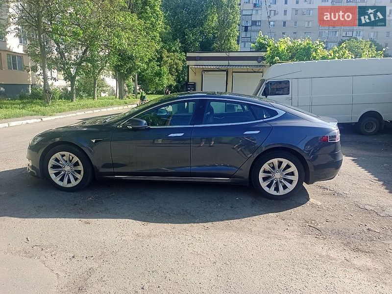 Tesla Model S 2017 Tesla Model S 2017