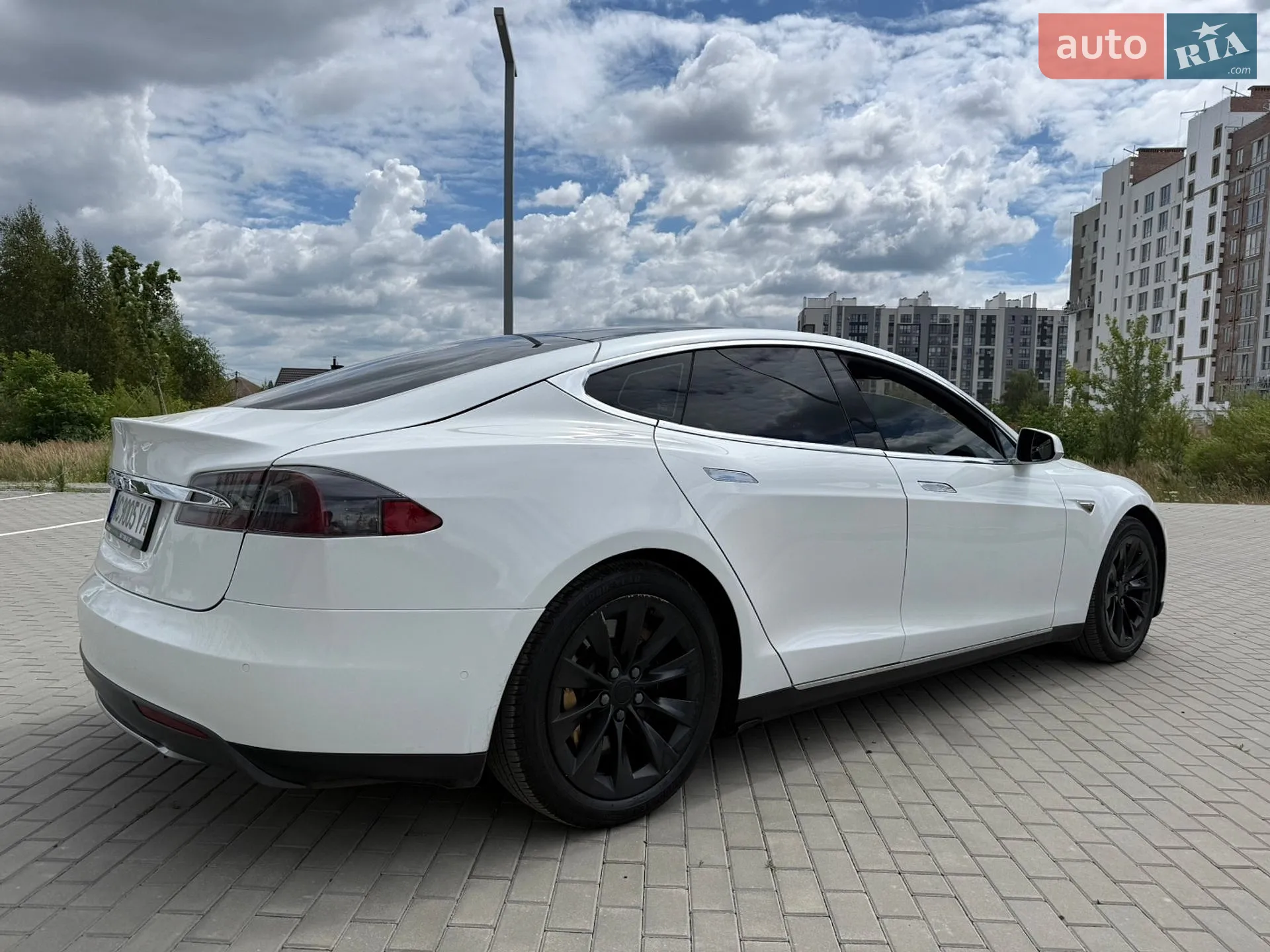 2016 Tesla Model S - мініатюра 12