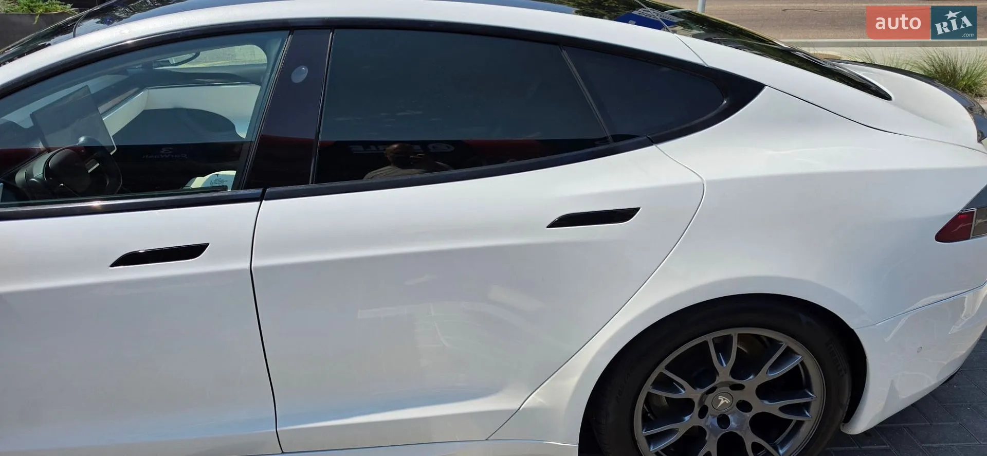 2021 Tesla Model S - мініатюра 8