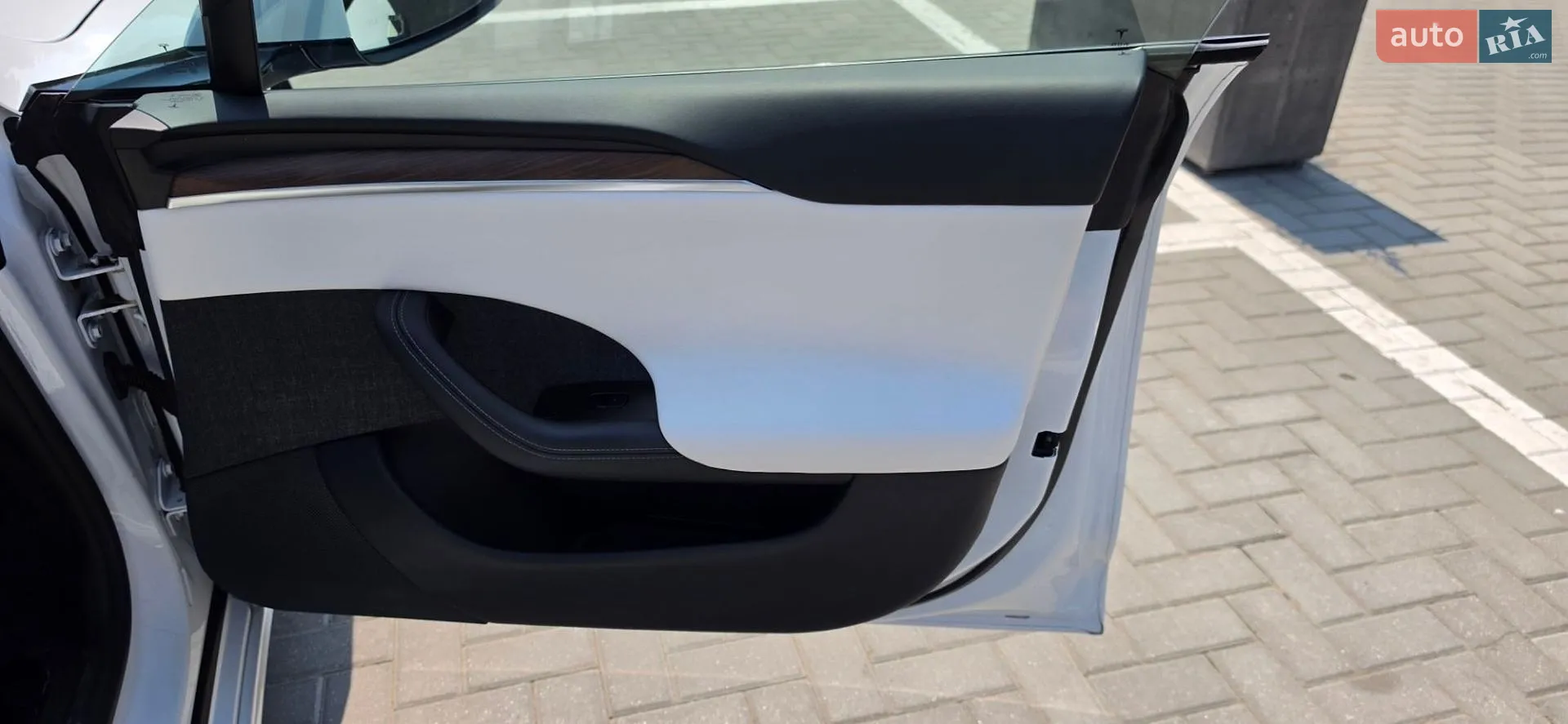 2021 Tesla Model S - мініатюра 32