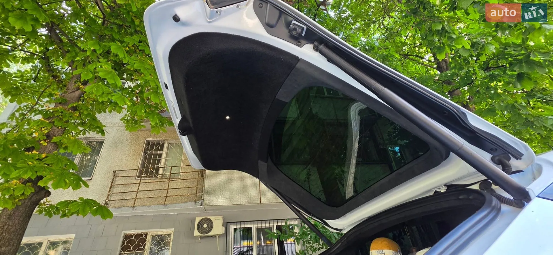 2021 Tesla Model S - мініатюра 99