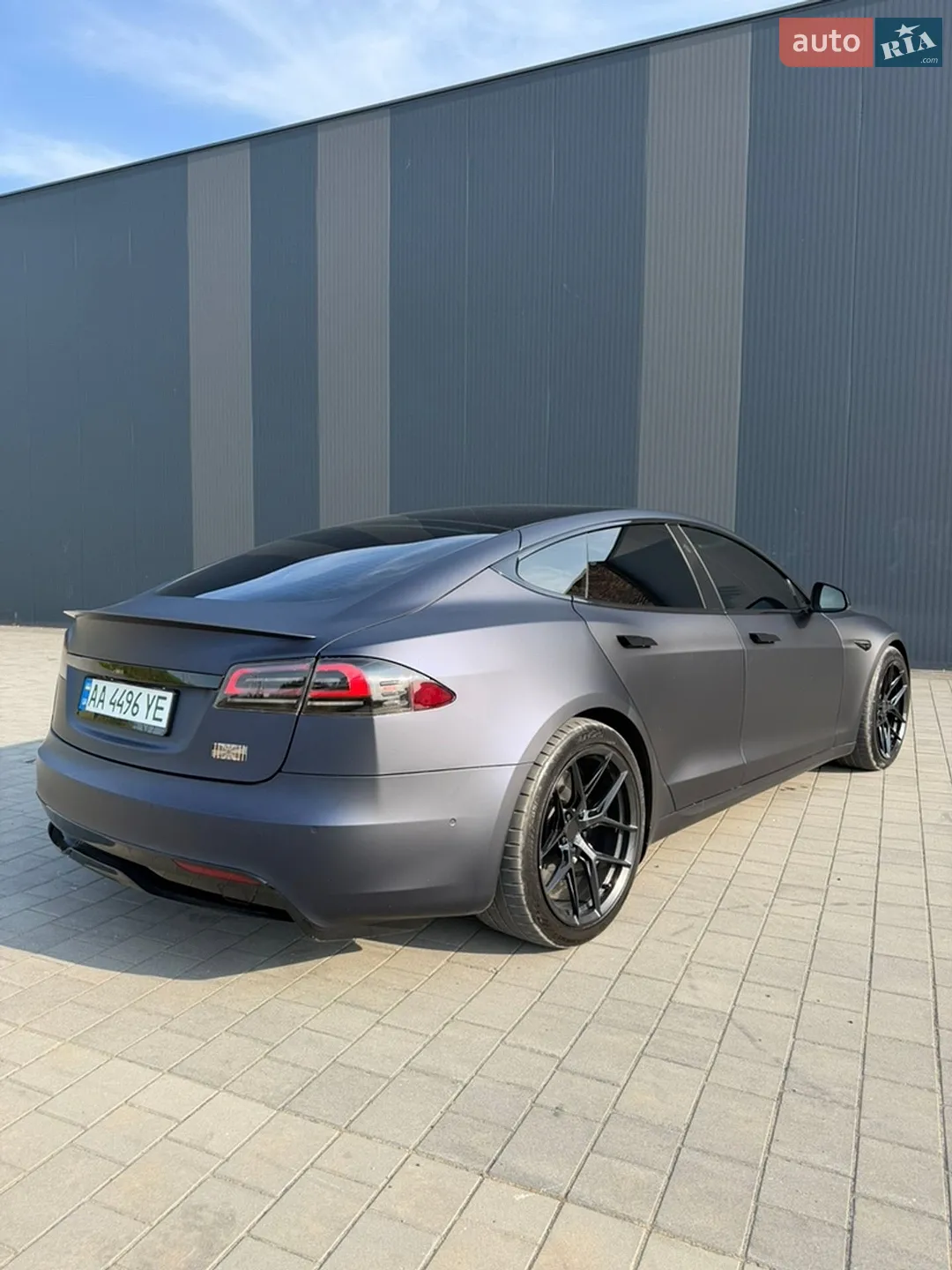 2021 Tesla Model S - мініатюра 9
