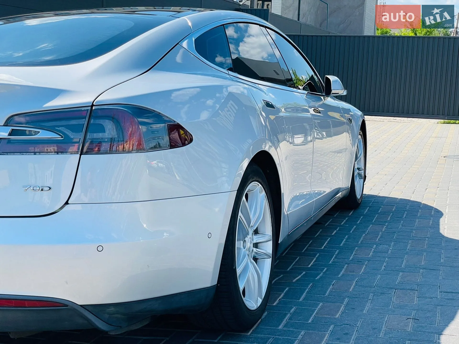 2016 Tesla Model S - мініатюра 33
