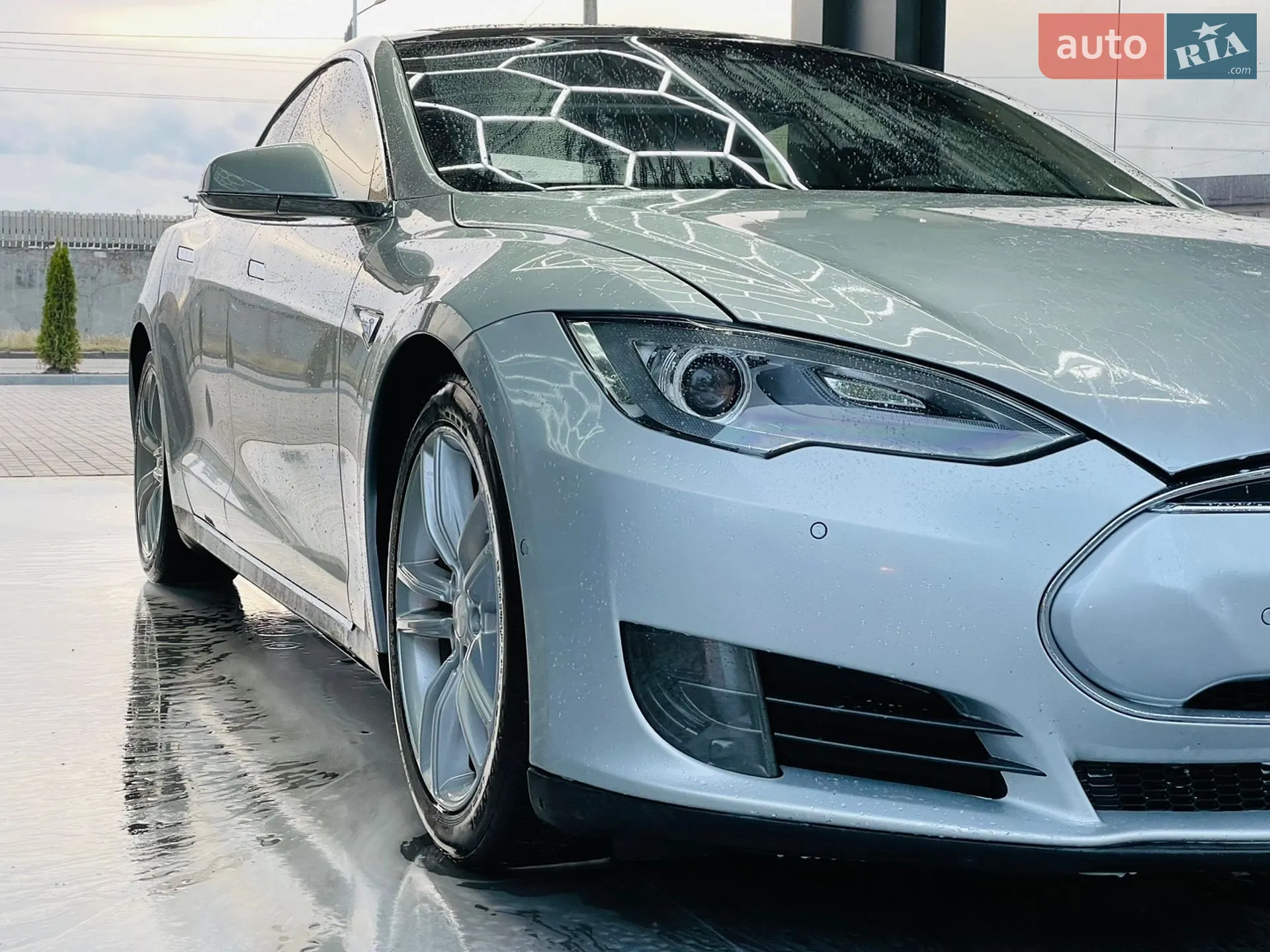 2016 Tesla Model S - мініатюра 3