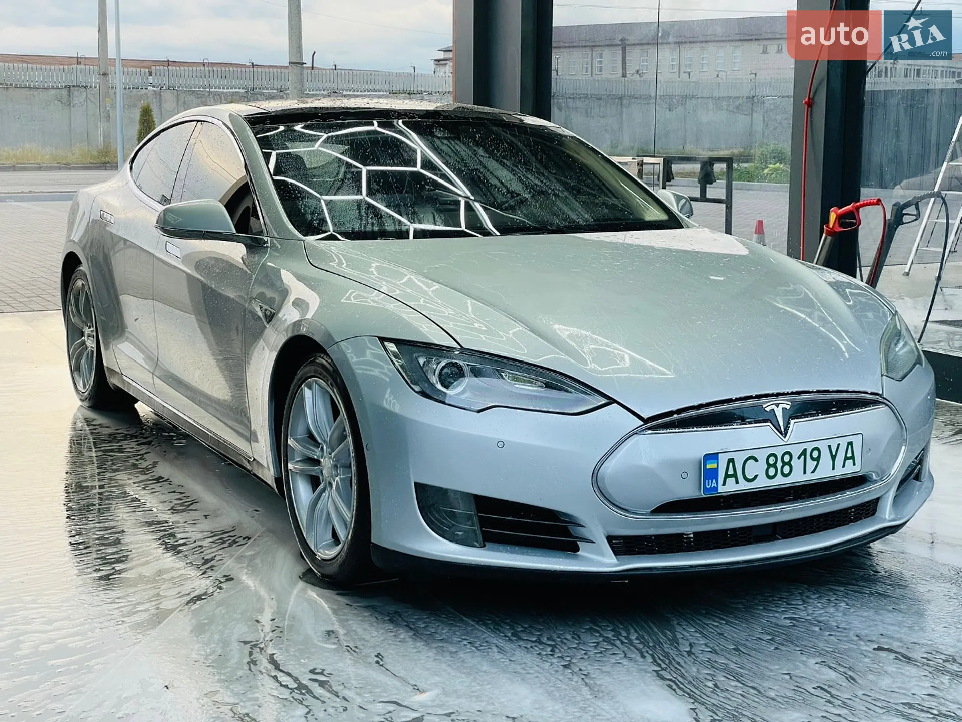 2016 Tesla Model S - мініатюра 21
