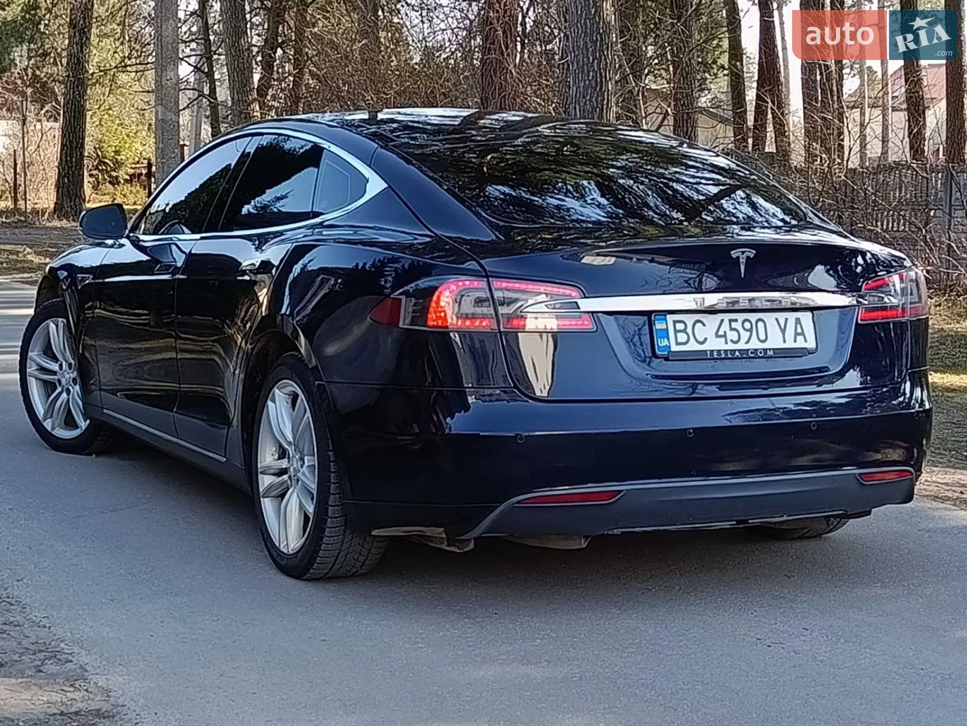 2014 Tesla Model S - мініатюра 5
