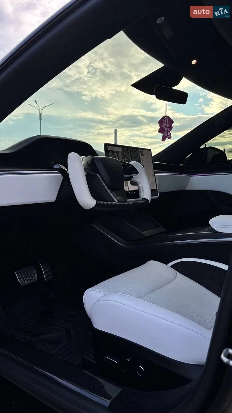 2021 Tesla Model S - мініатюра 10