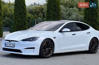 Лифтбек Tesla Model S 2022 в Виннице