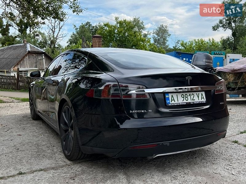 Ліфтбек Tesla Model S 2014 в Обухові фото 7 Ліфтбек Tesla Model S 2014 в Обухові