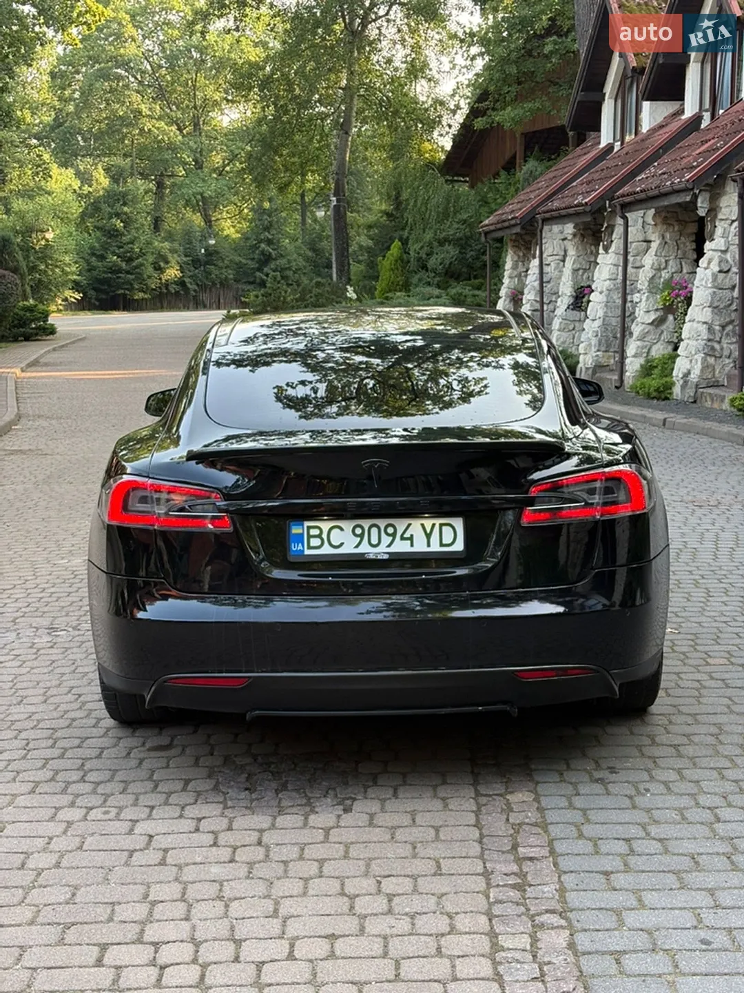 2015 Tesla Model S - мініатюра 10