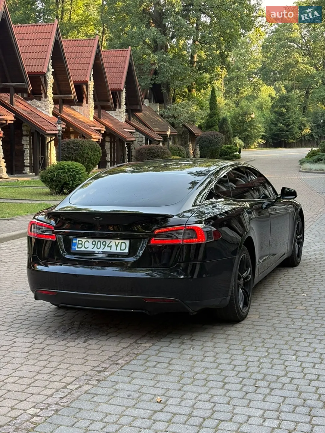 2015 Tesla Model S - мініатюра 11