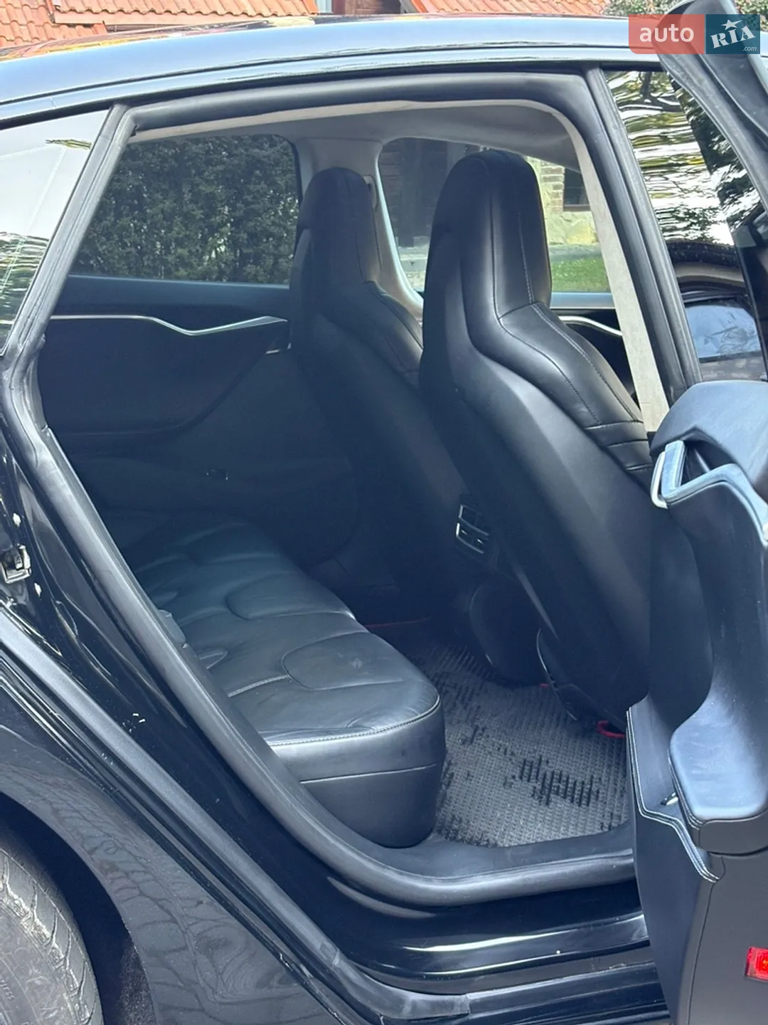 2015 Tesla Model S - мініатюра 14