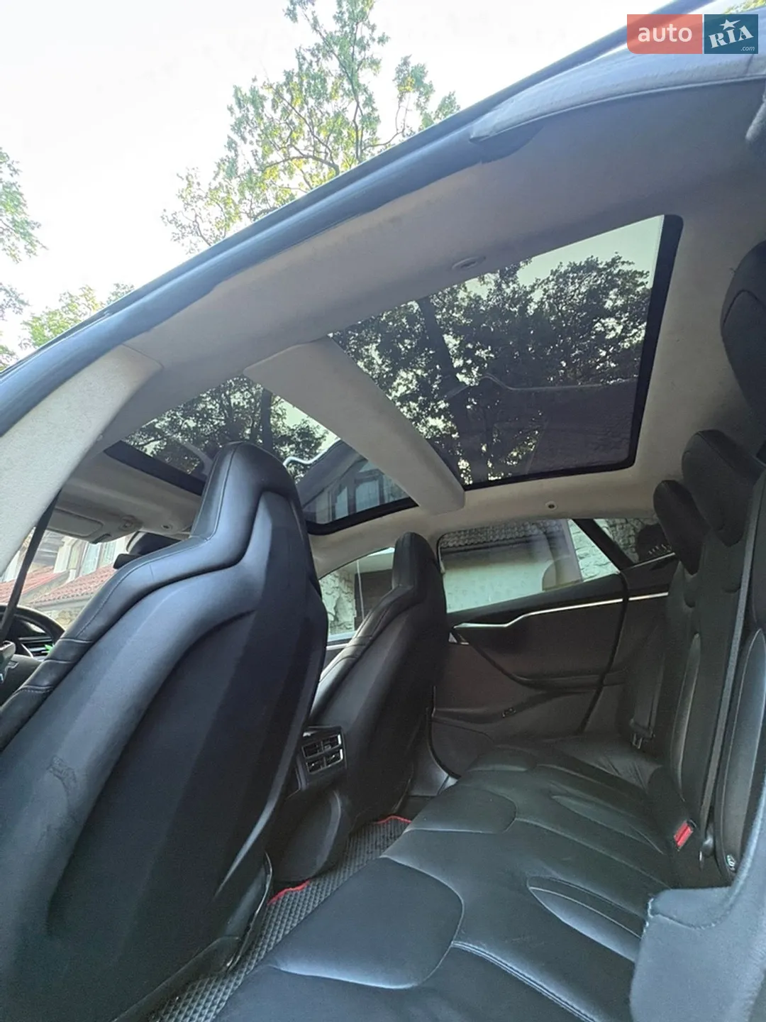 2015 Tesla Model S - мініатюра 19