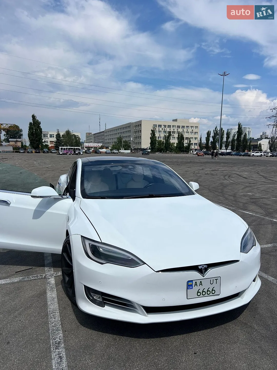 2016 Tesla Model S - мініатюра 10