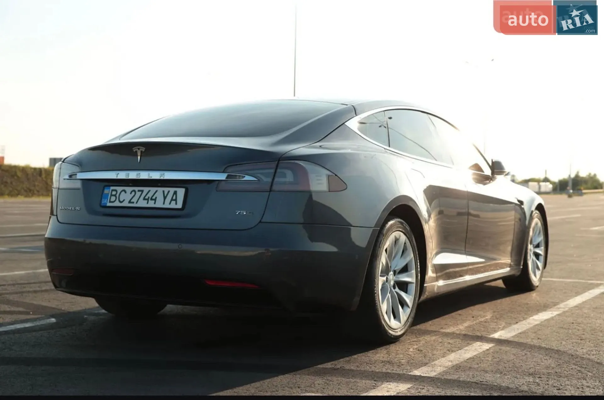 2017 Tesla Model S - мініатюра 8