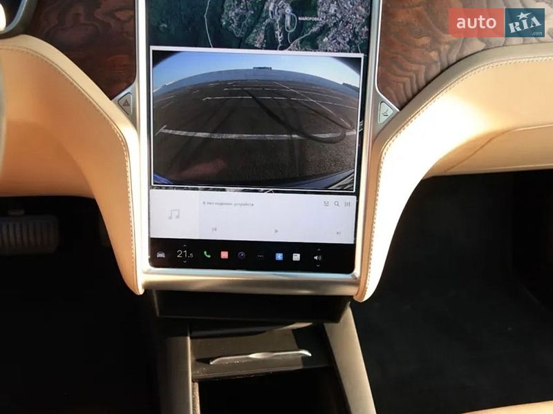 Лифтбек Tesla Model S 2017 в Львове фото 33 Лифтбек Tesla Model S 2017 в Львове