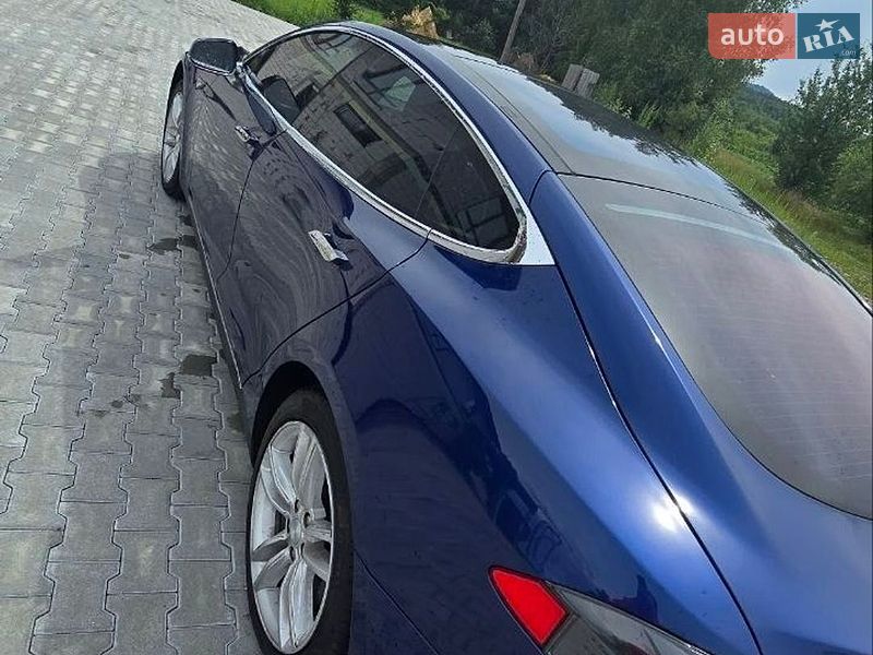 Tesla Model S 2016 Tesla Model S 2016