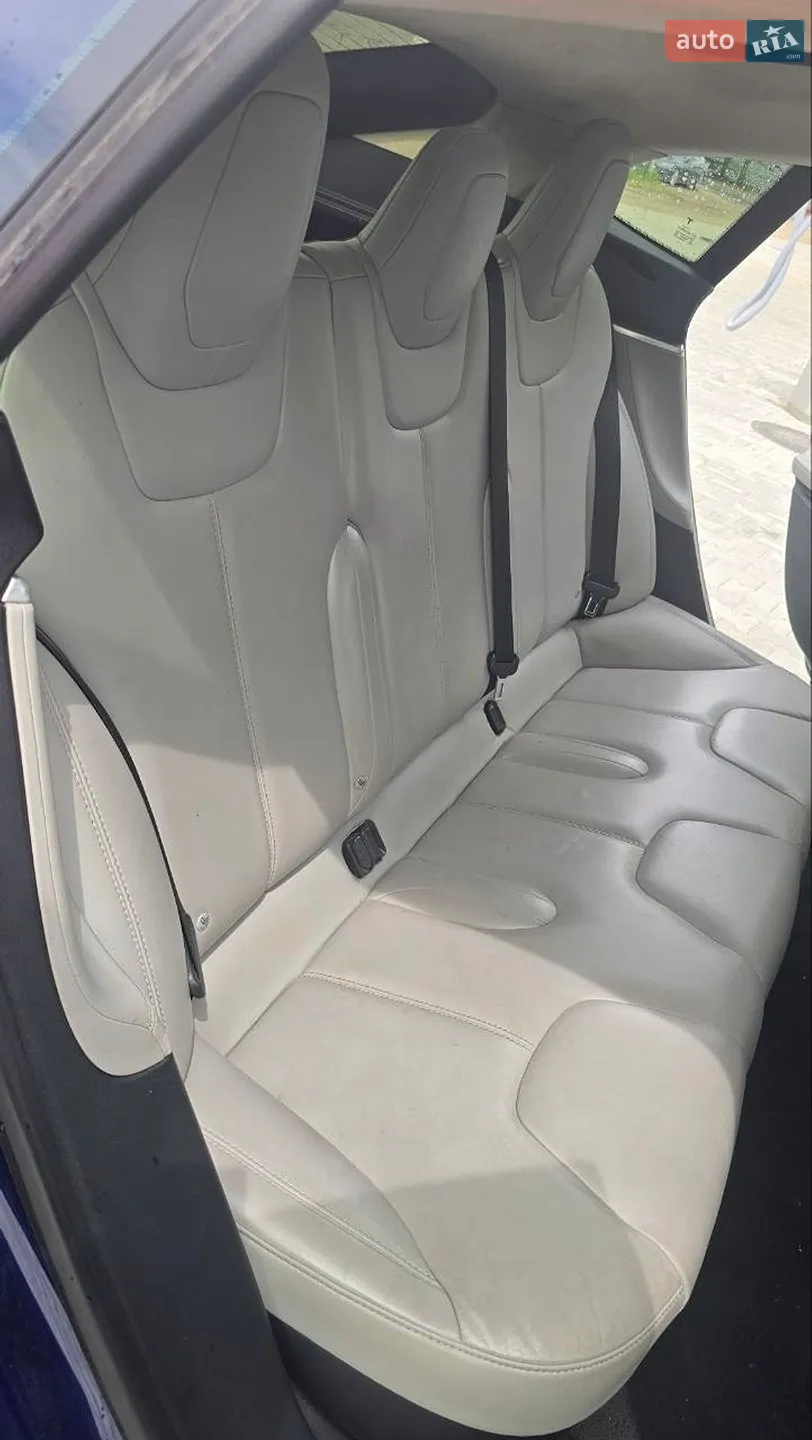 2016 Tesla Model S - мініатюра 12