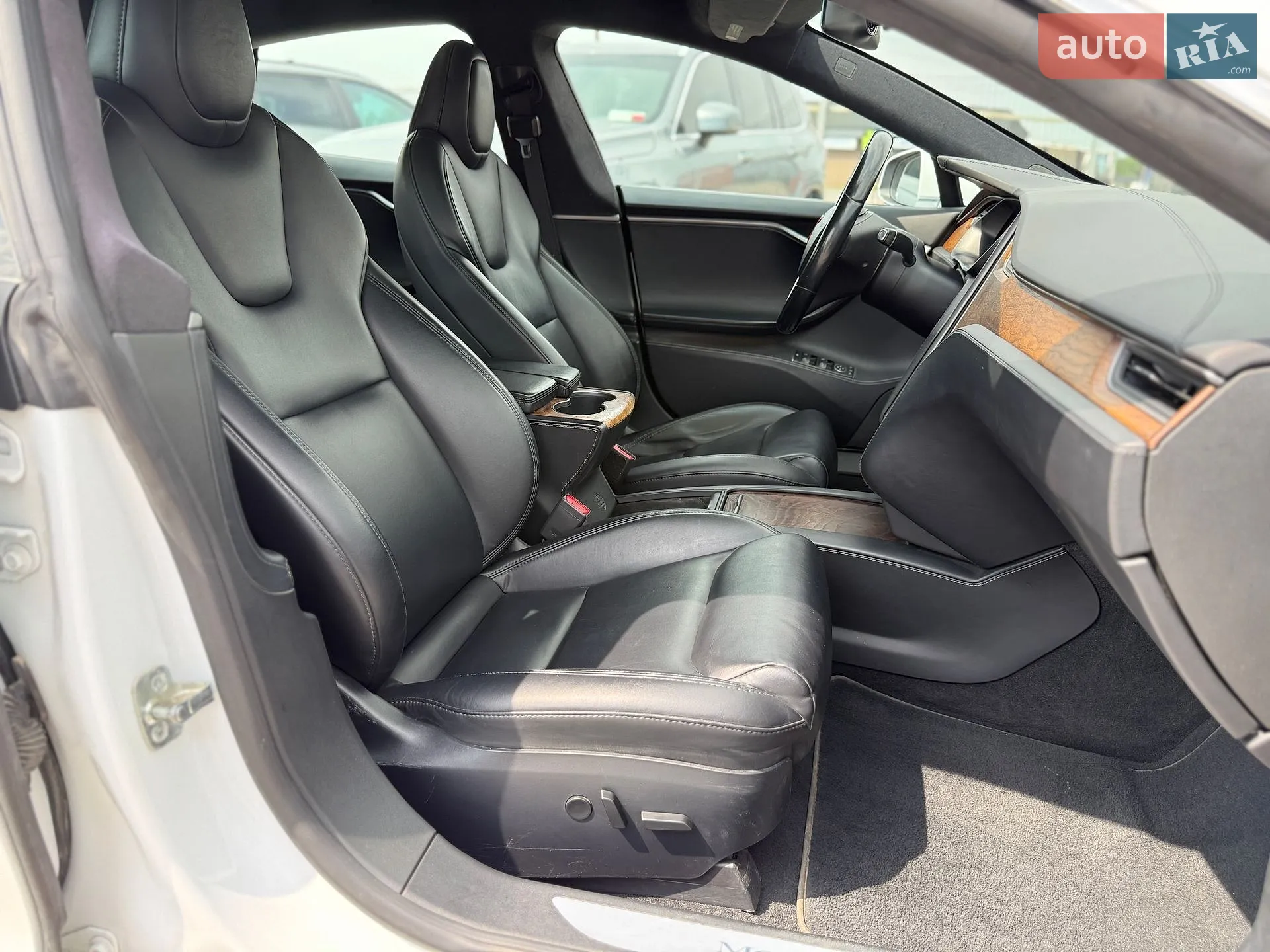 2020 Tesla Model S - мініатюра 17
