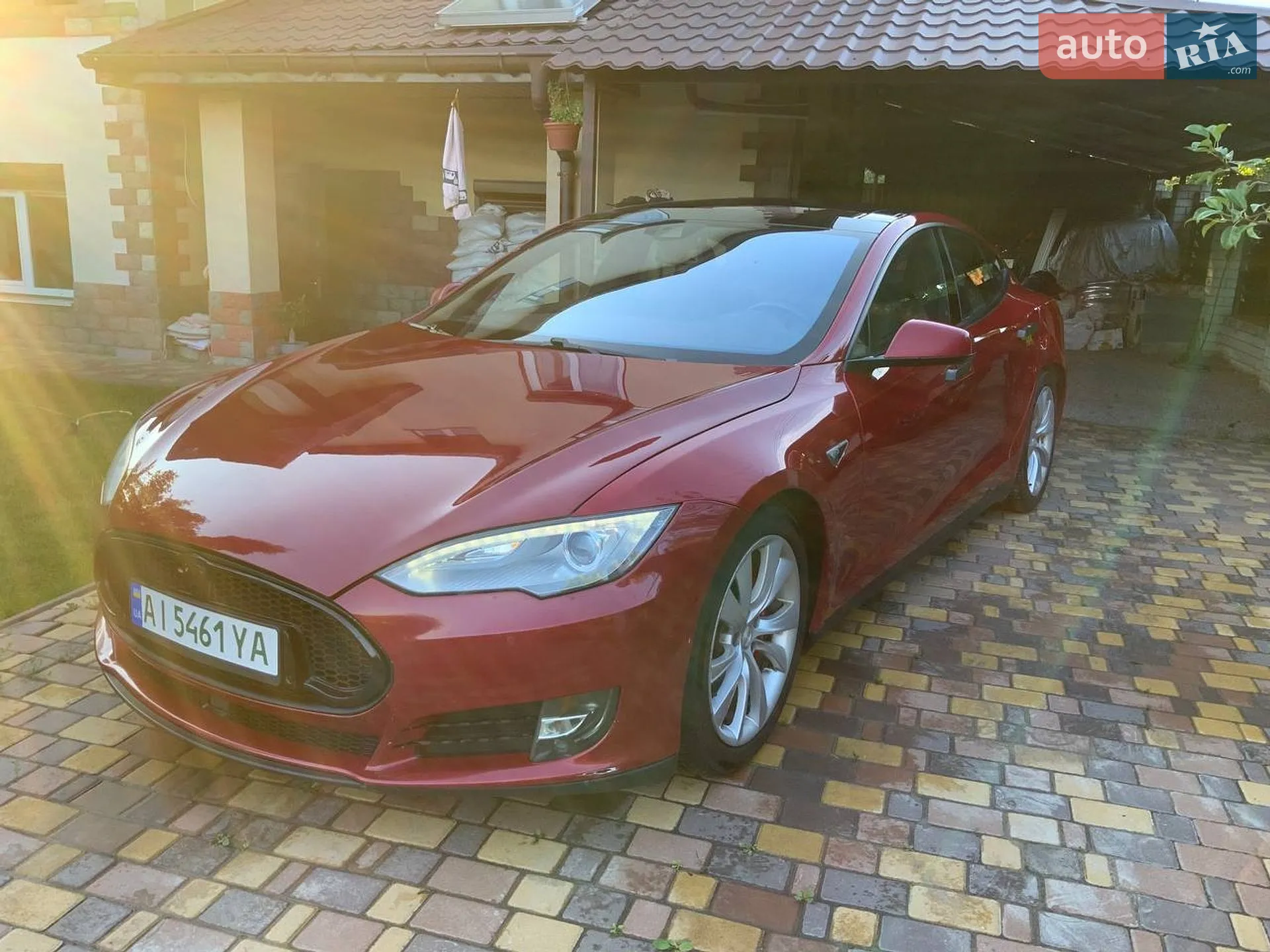 2015 Tesla Model S - мініатюра 3