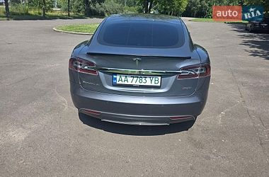 Лифтбек Tesla Model S 2014 в Киеве