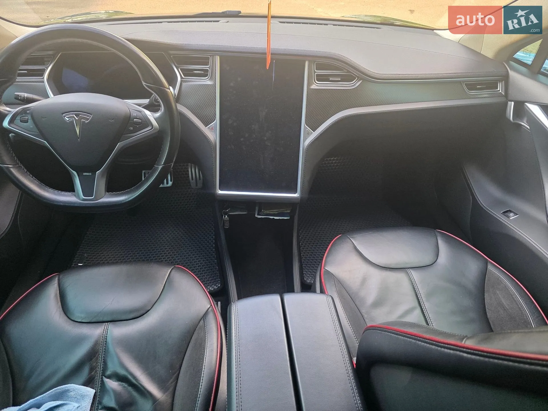 2014 Tesla Model S - мініатюра 13
