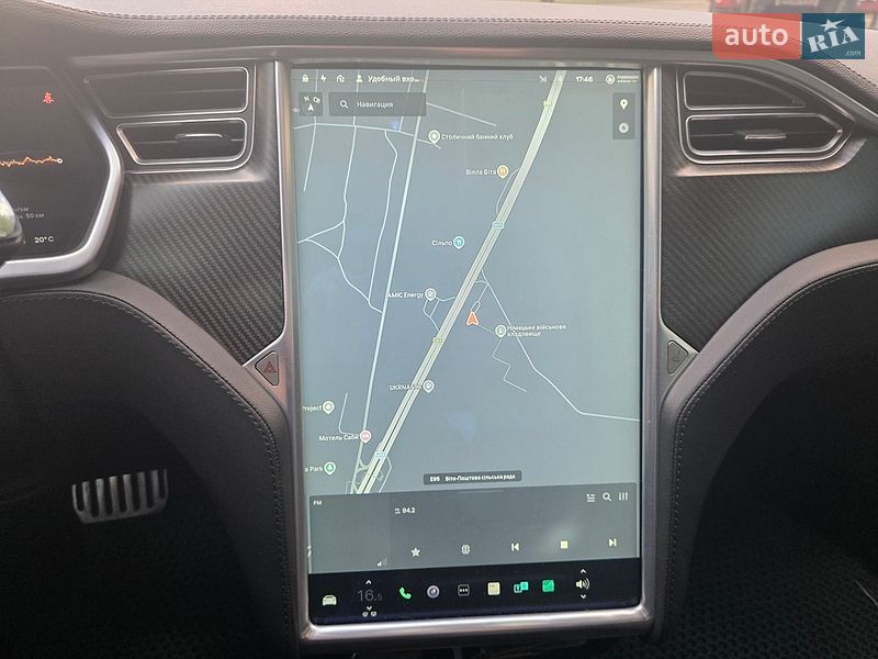 Лифтбек Tesla Model S 2014 в Киеве