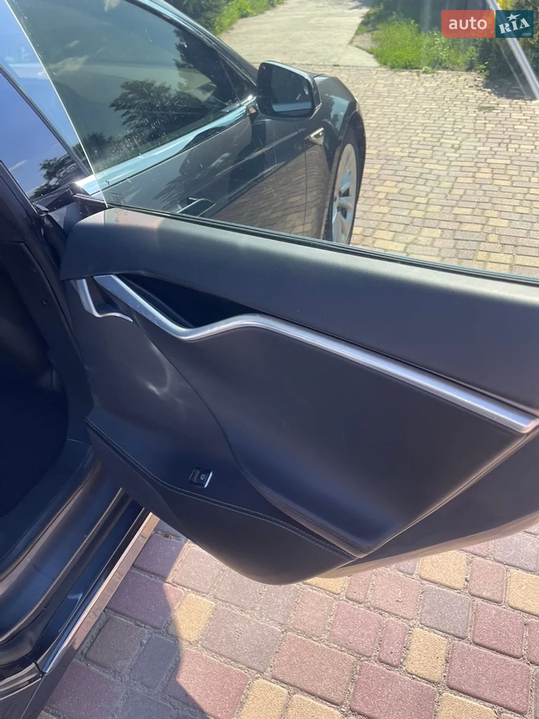 2016 Tesla Model S - мініатюра 26