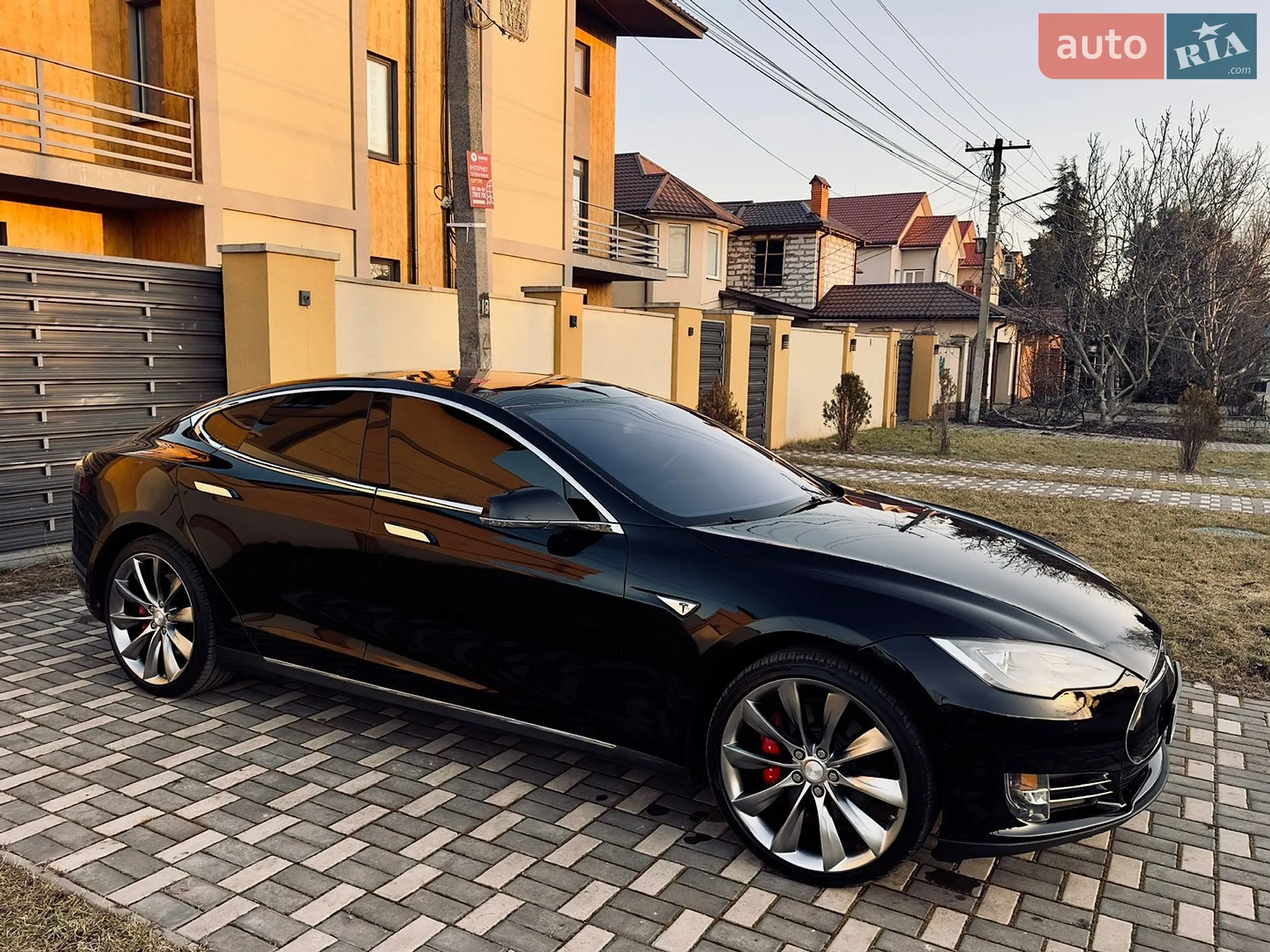 2014 Tesla Model S - мініатюра 10