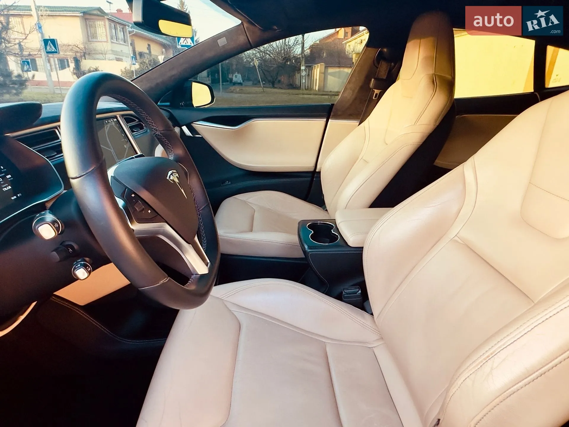 2014 Tesla Model S - мініатюра 19