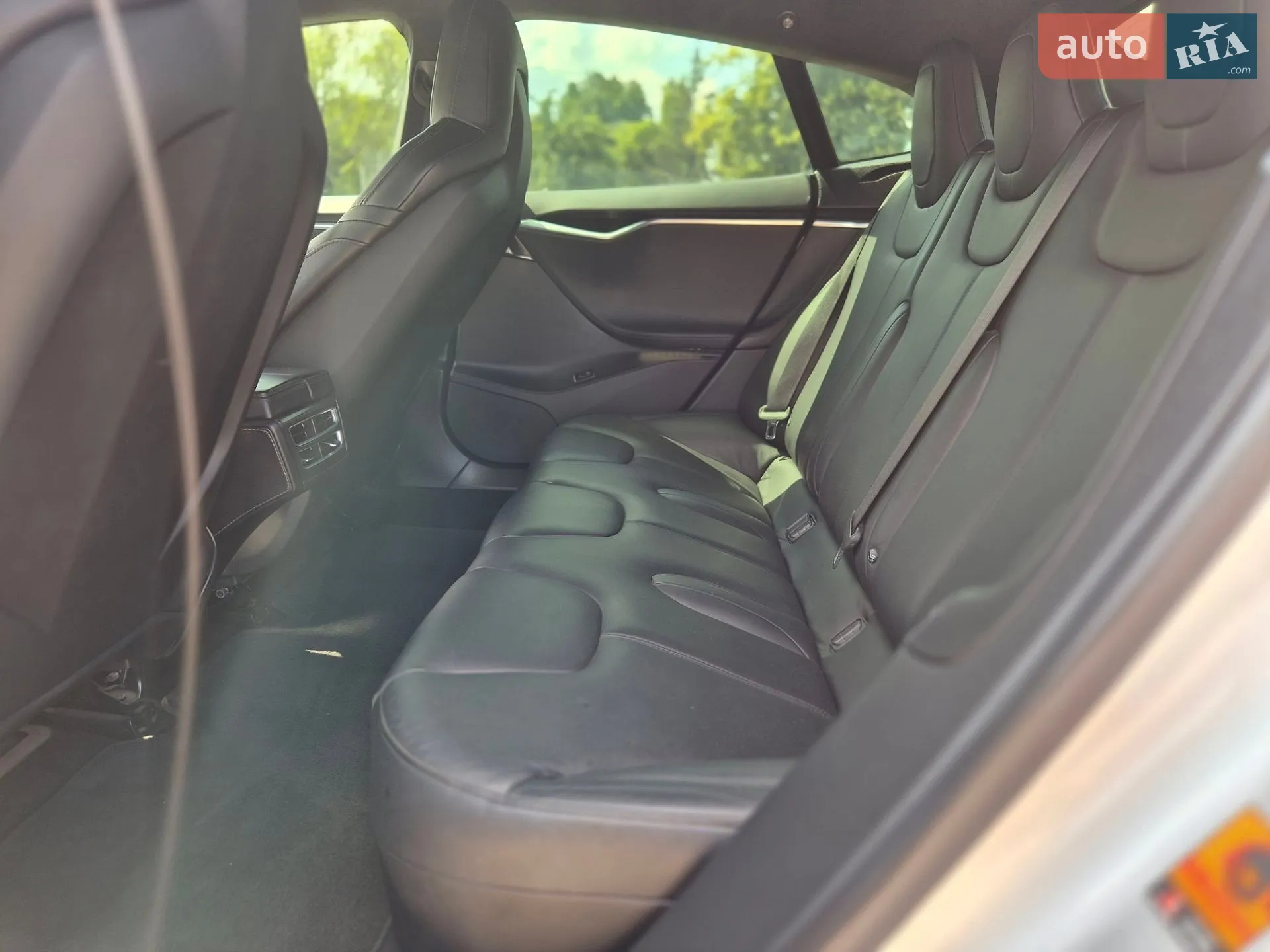2016 Tesla Model S - мініатюра 23