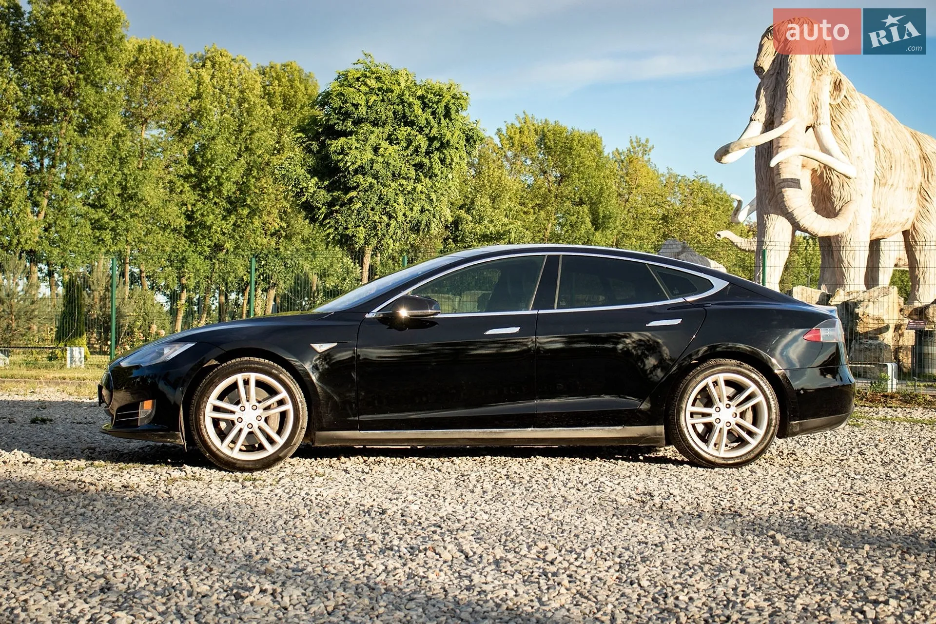 2015 Tesla Model S - мініатюра 4